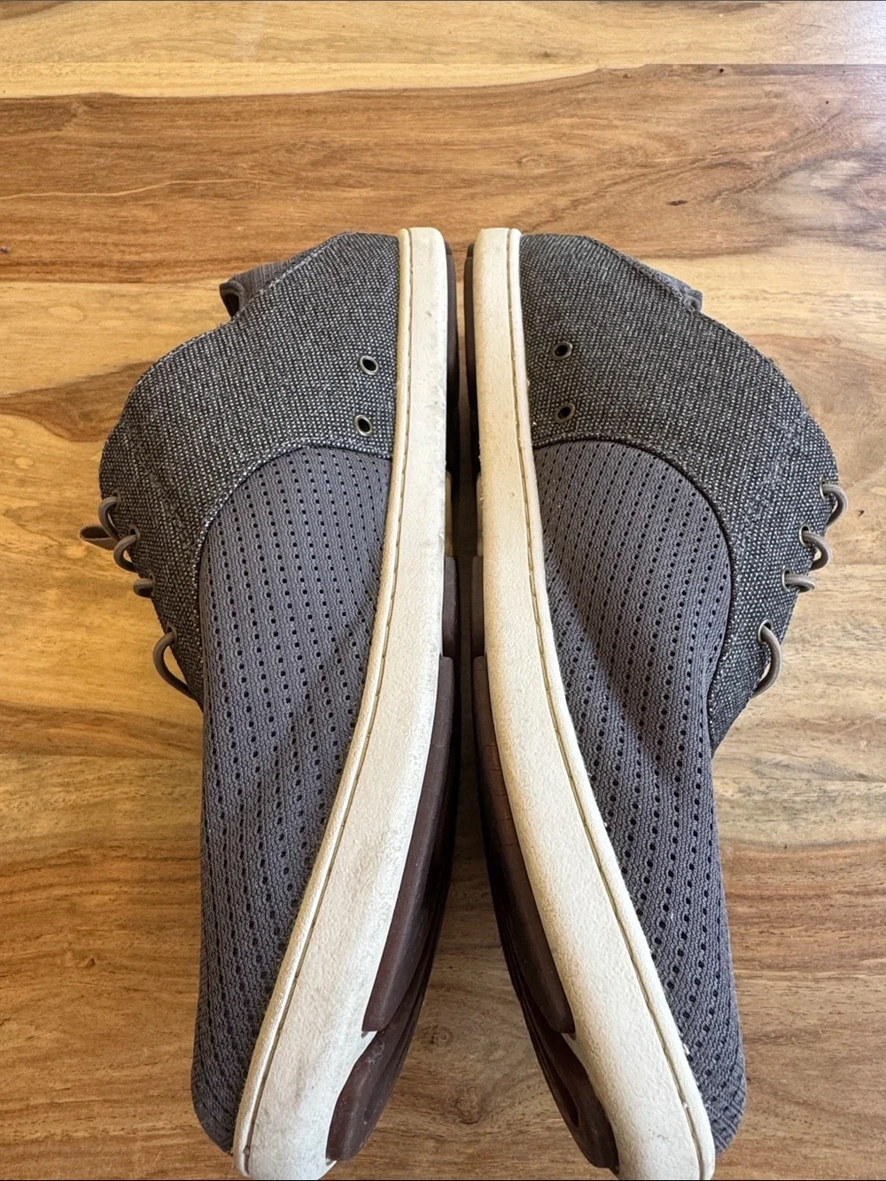 Okulai Nohea Moku Men’s Charcoal Gray No Tie Boat Shoes 9.5